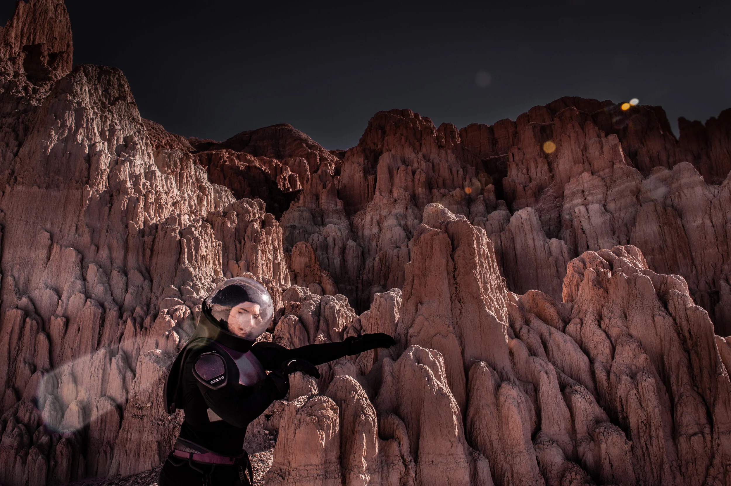 Sam N V Astronaut Far